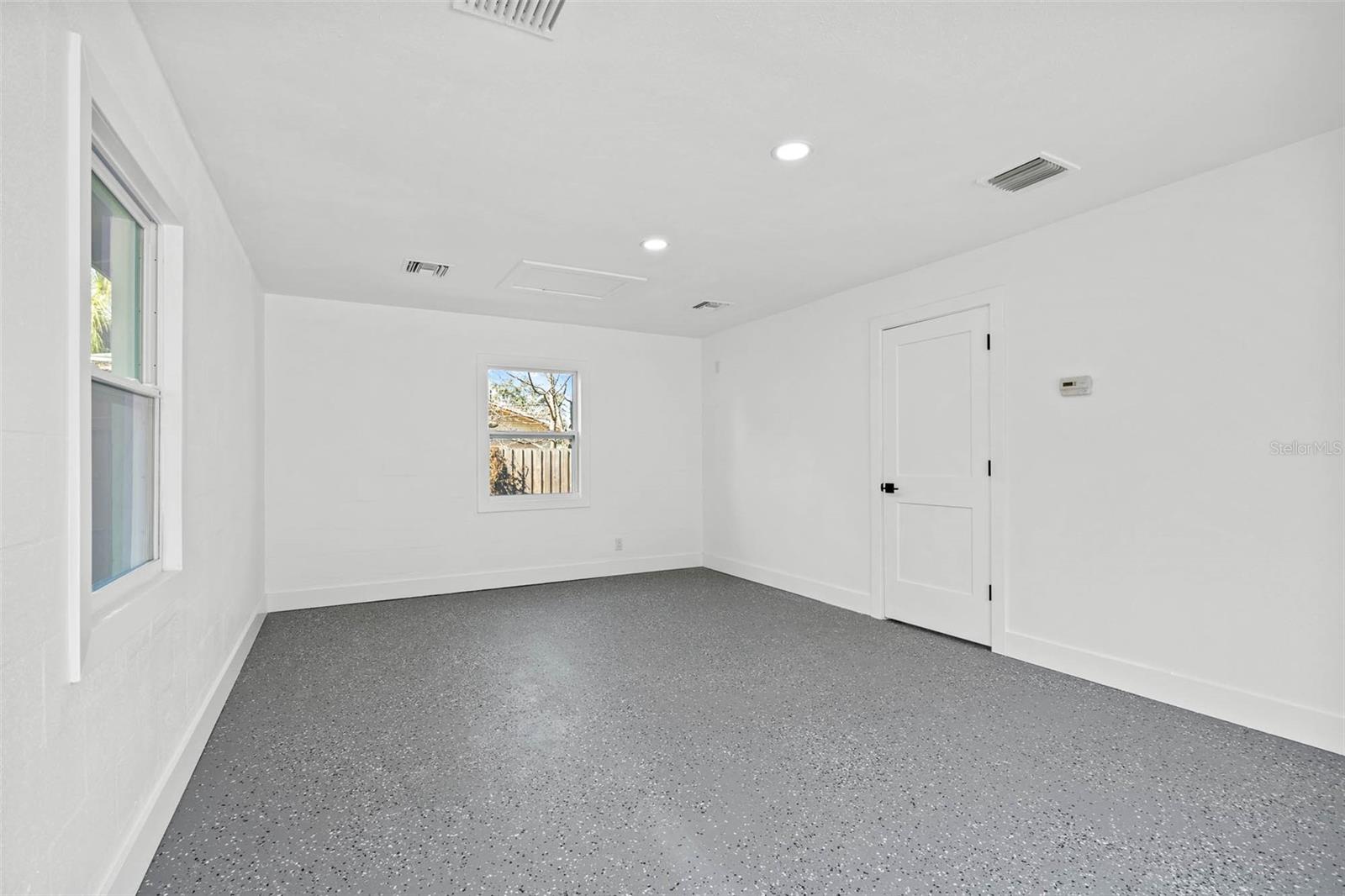 Image 29 of 35 For 5606 Miami Avenue