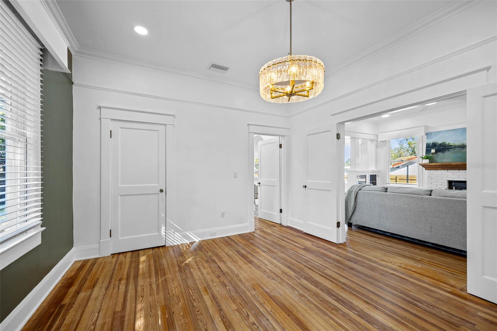 Image 9 of 35 For 5606 Miami Avenue