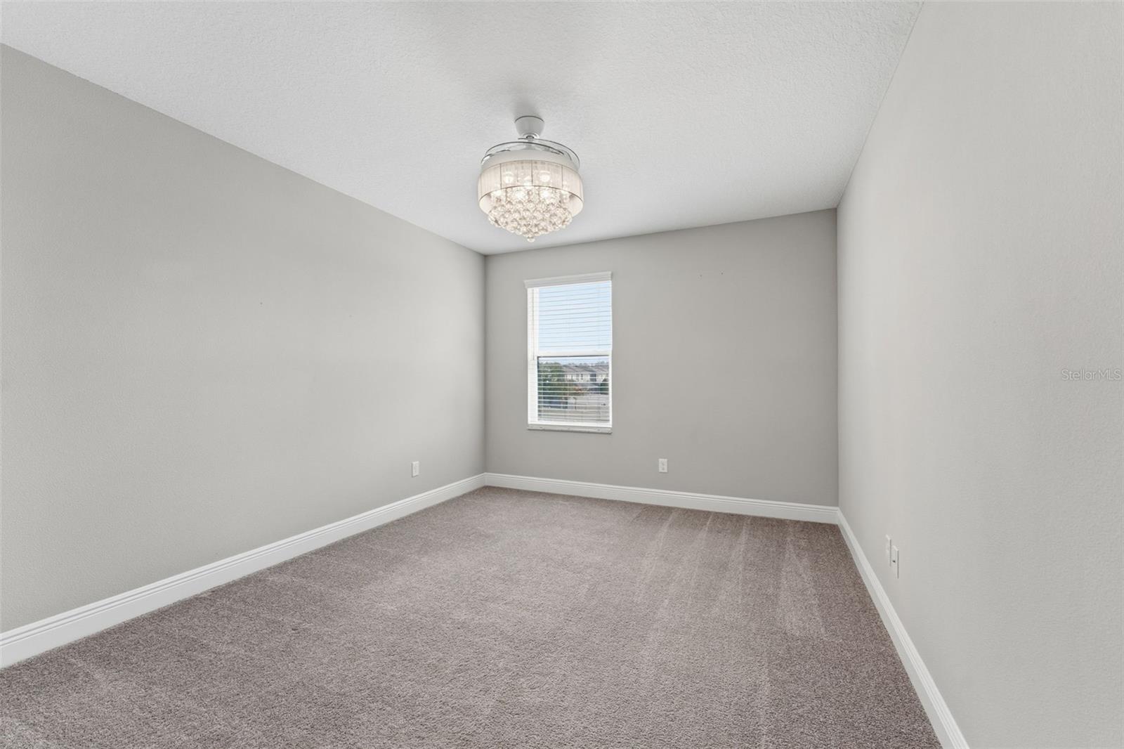 Image 24 of 44 For 19484 Blossom Vine Lane