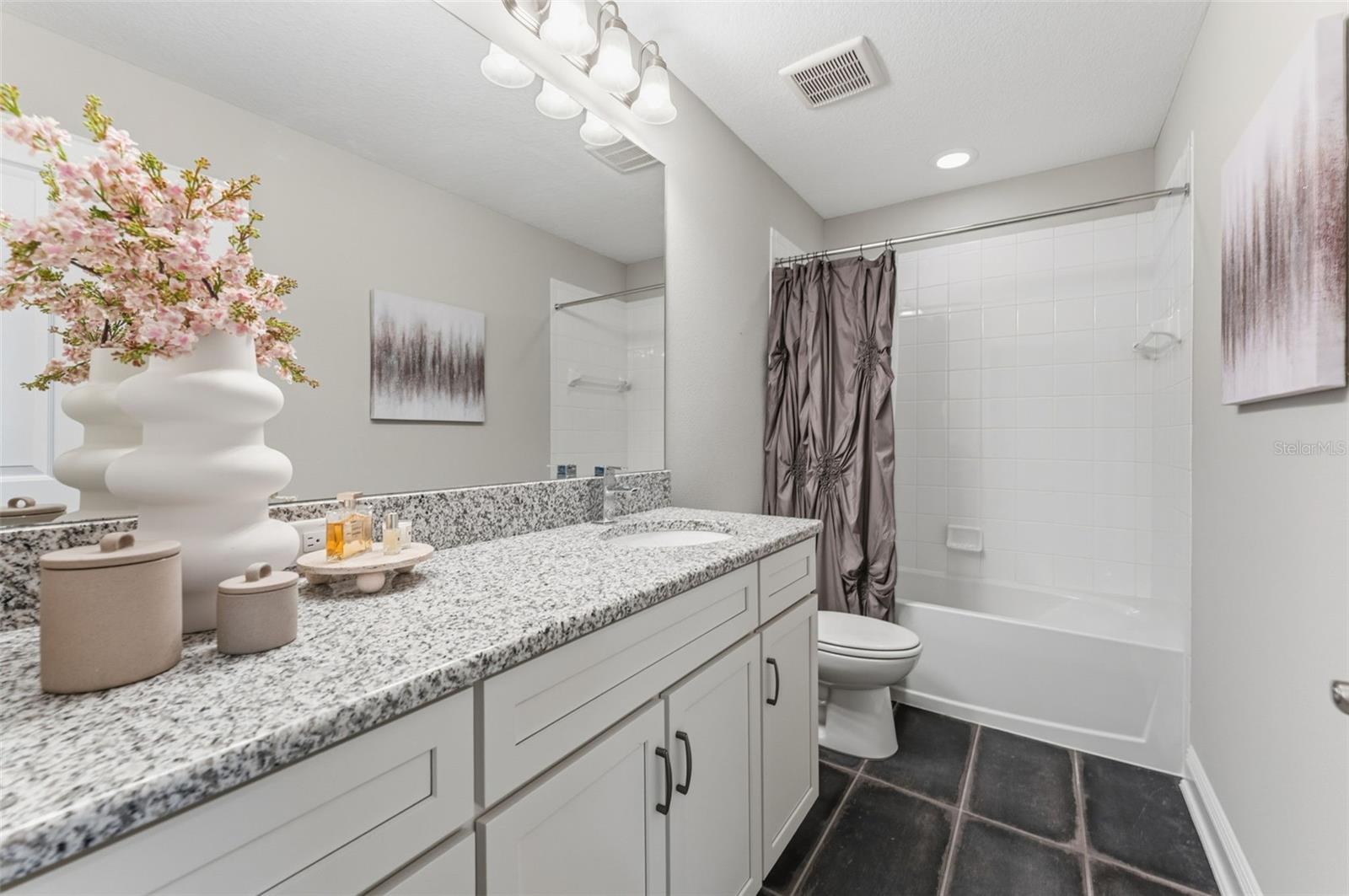 Image 25 of 44 For 19484 Blossom Vine Lane