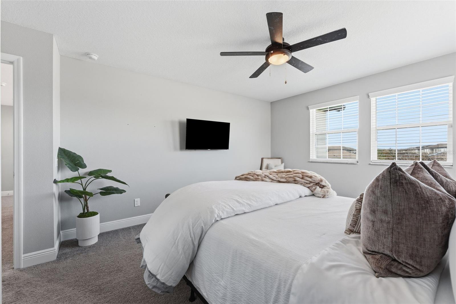 Image 26 of 44 For 19484 Blossom Vine Lane