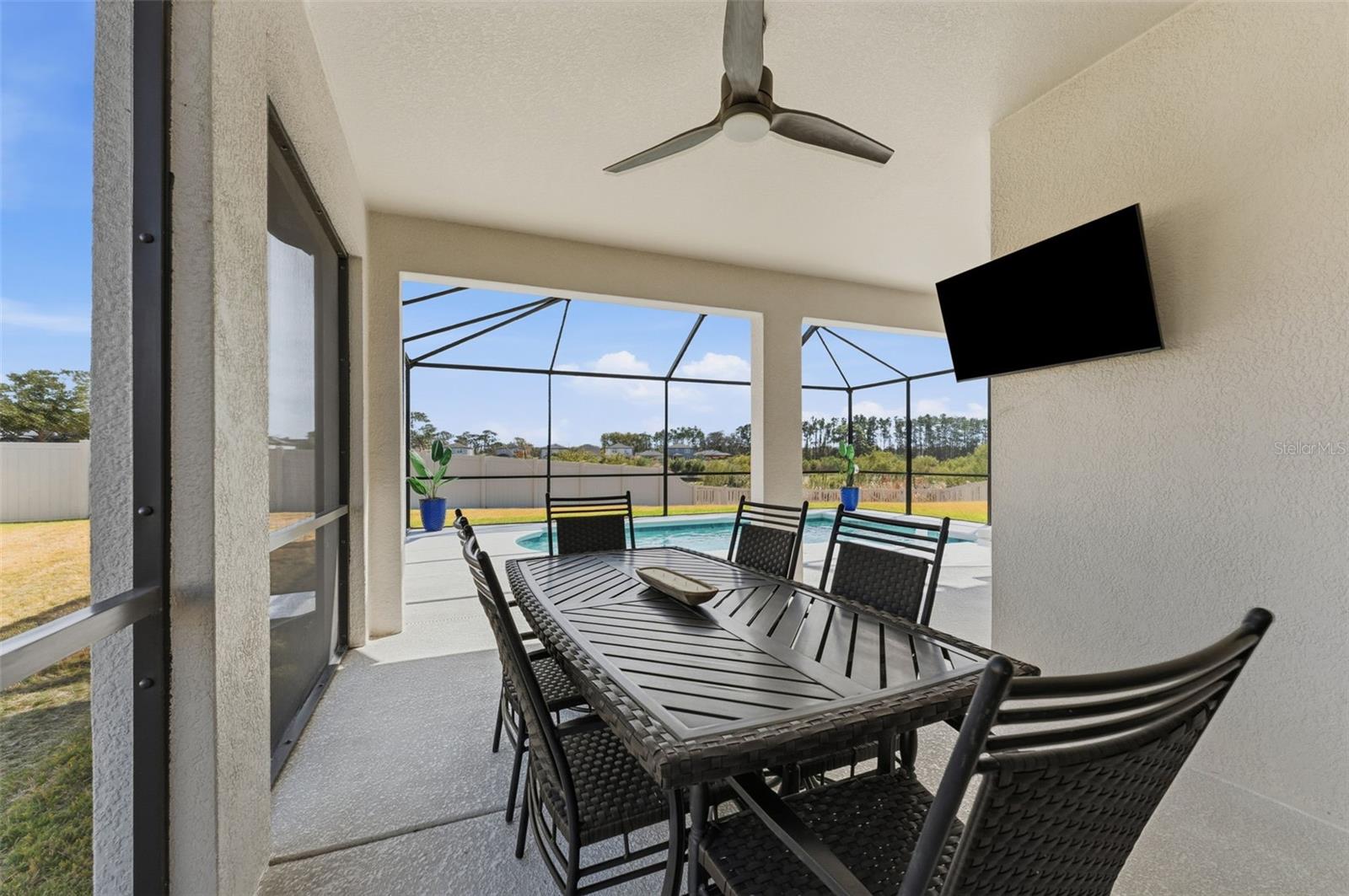 Image 32 of 44 For 19484 Blossom Vine Lane