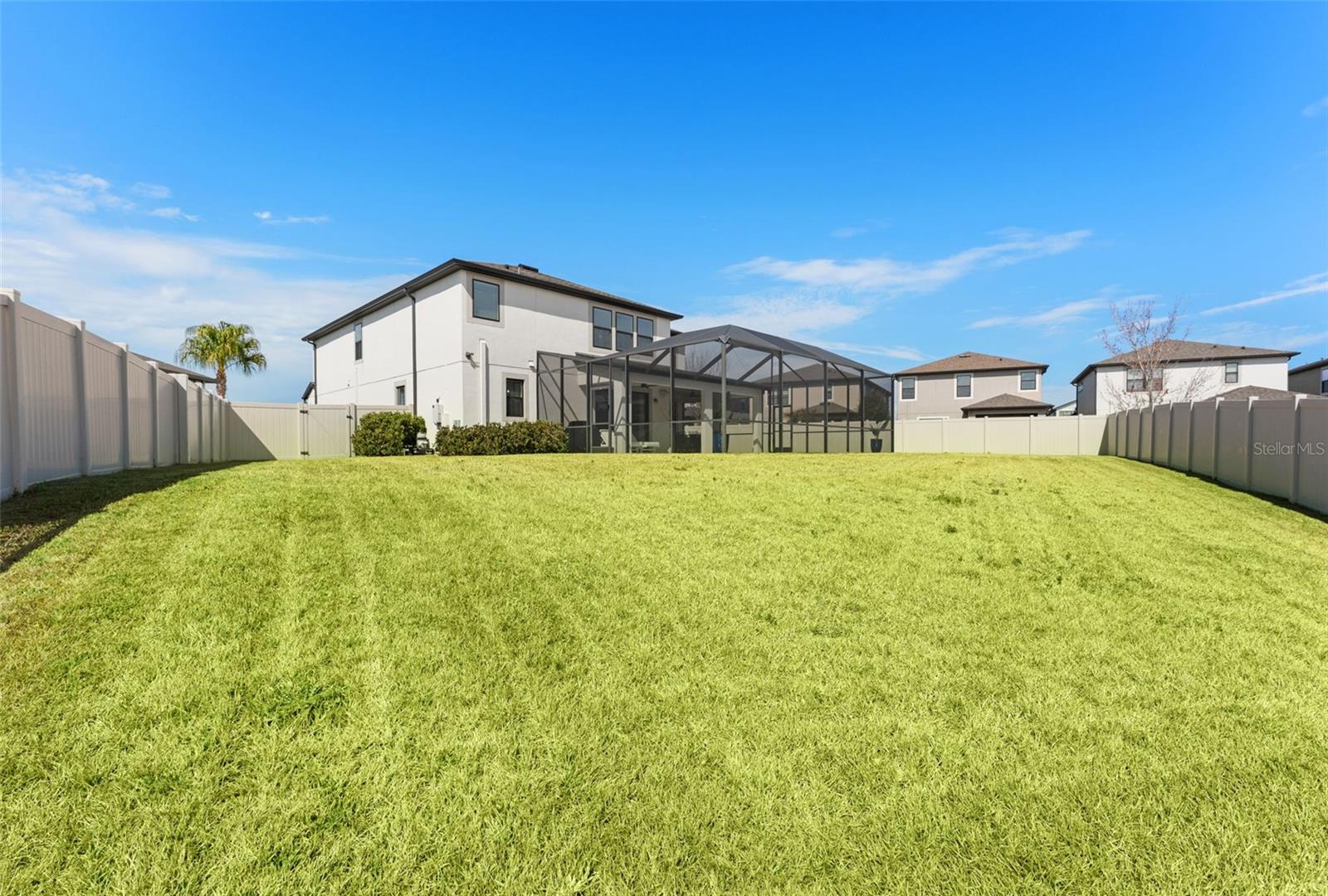 Image 4 of 44 For 19484 Blossom Vine Lane