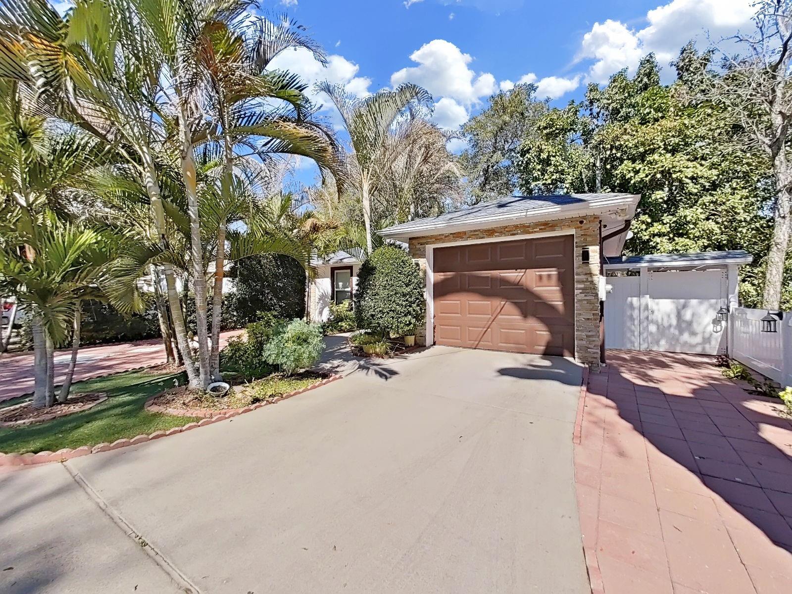 Image 4 of 34 For 3306 Chelsea Street