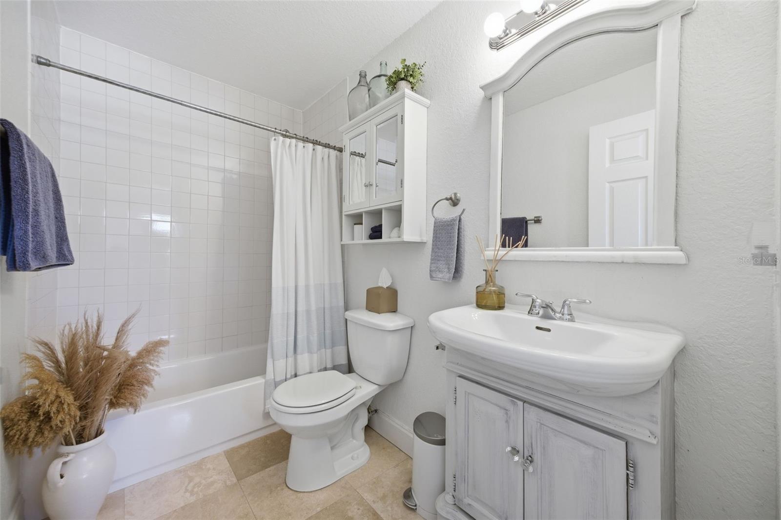 Image 27 of 43 For 921 Cornelius Avenue