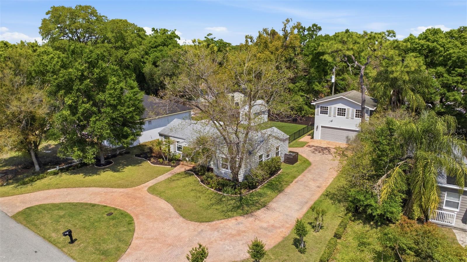 Image 38 of 43 For 921 Cornelius Avenue