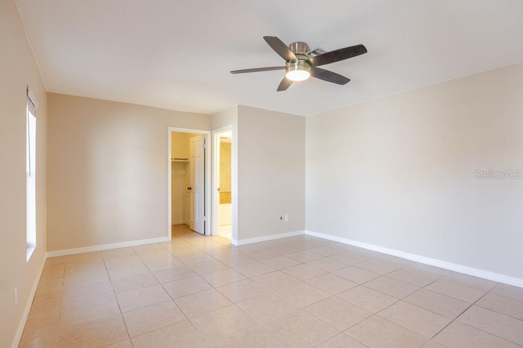 Image 21 of 56 For 709 Lemonwood Drive