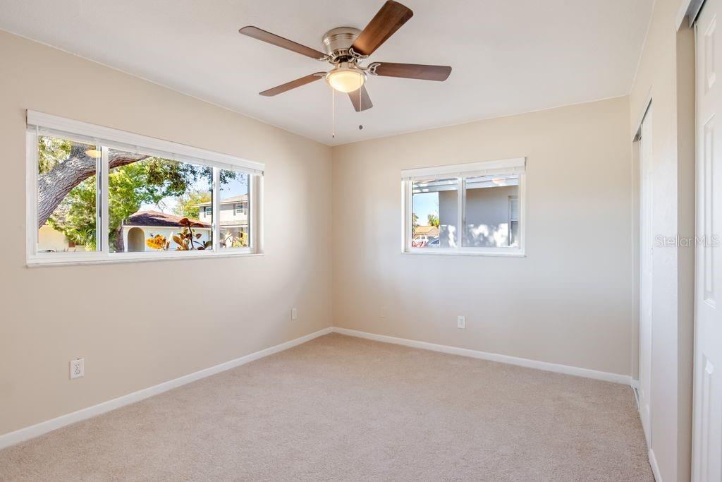 Image 25 of 56 For 709 Lemonwood Drive