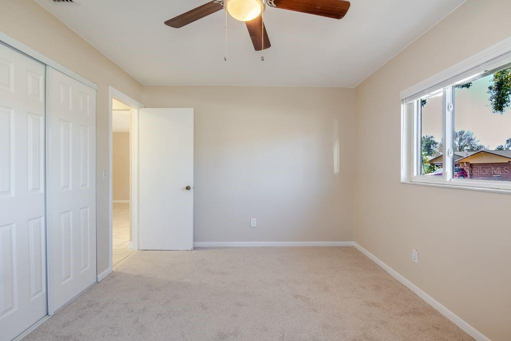 Image 26 of 56 For 709 Lemonwood Drive