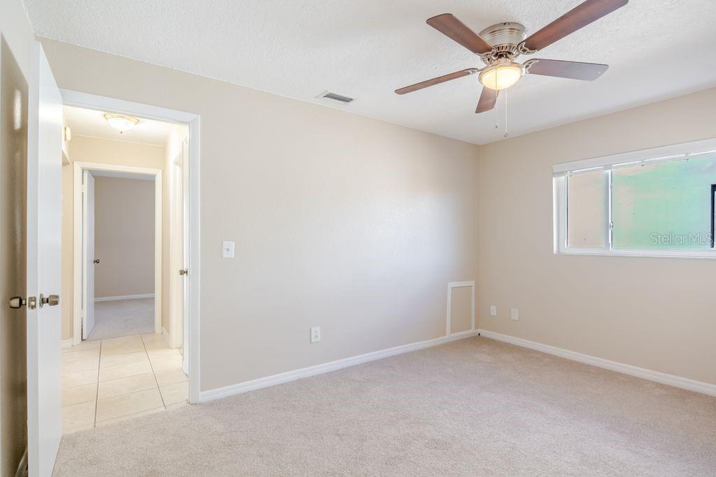 Image 27 of 56 For 709 Lemonwood Drive