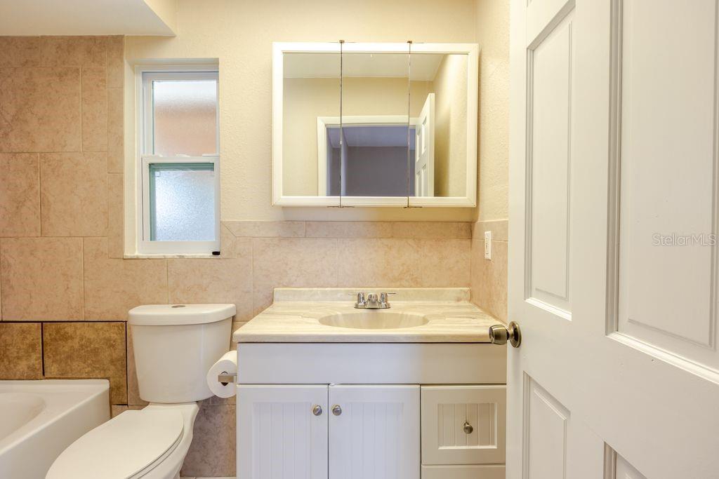 Image 30 of 56 For 709 Lemonwood Drive