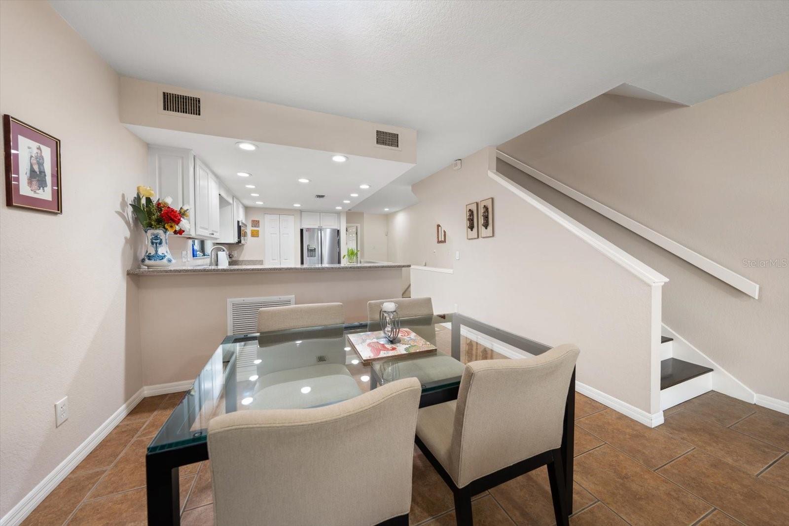 Image 17 of 63 For 1206 Gulf Boulevard A6