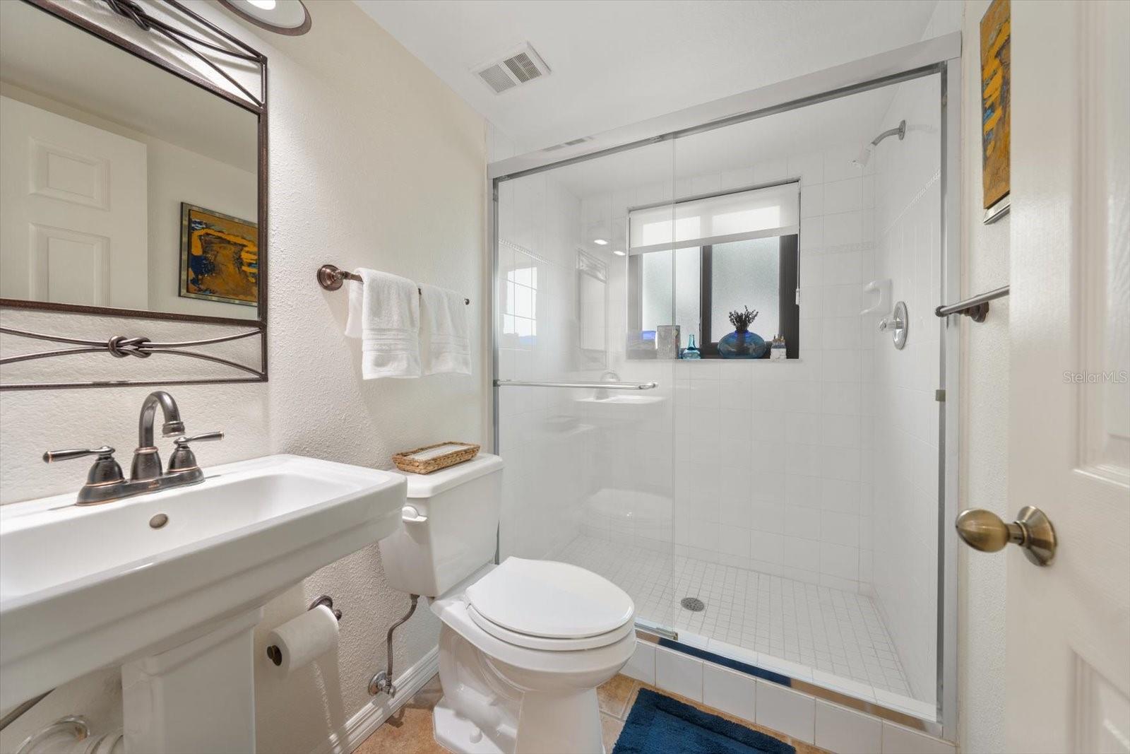 Image 18 of 63 For 1206 Gulf Boulevard A6