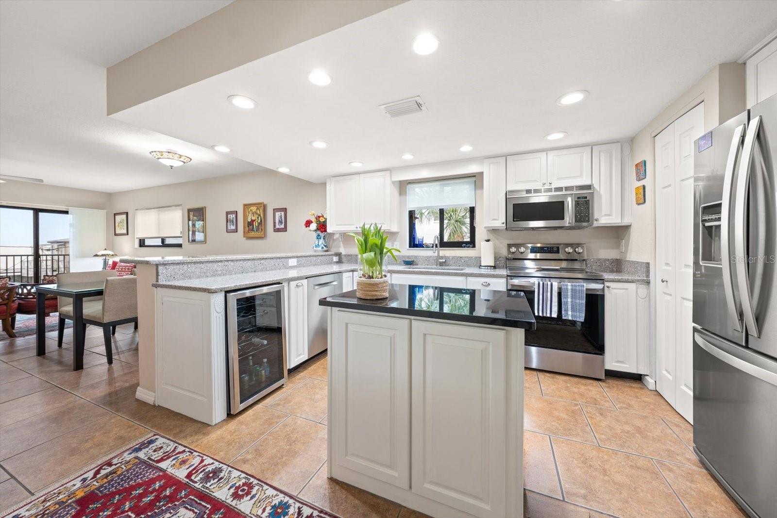 Image 8 of 63 For 1206 Gulf Boulevard A6