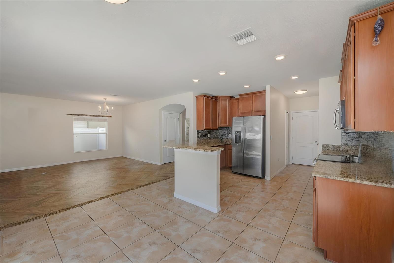 Image 12 of 41 For 1902 Hawks View Drive