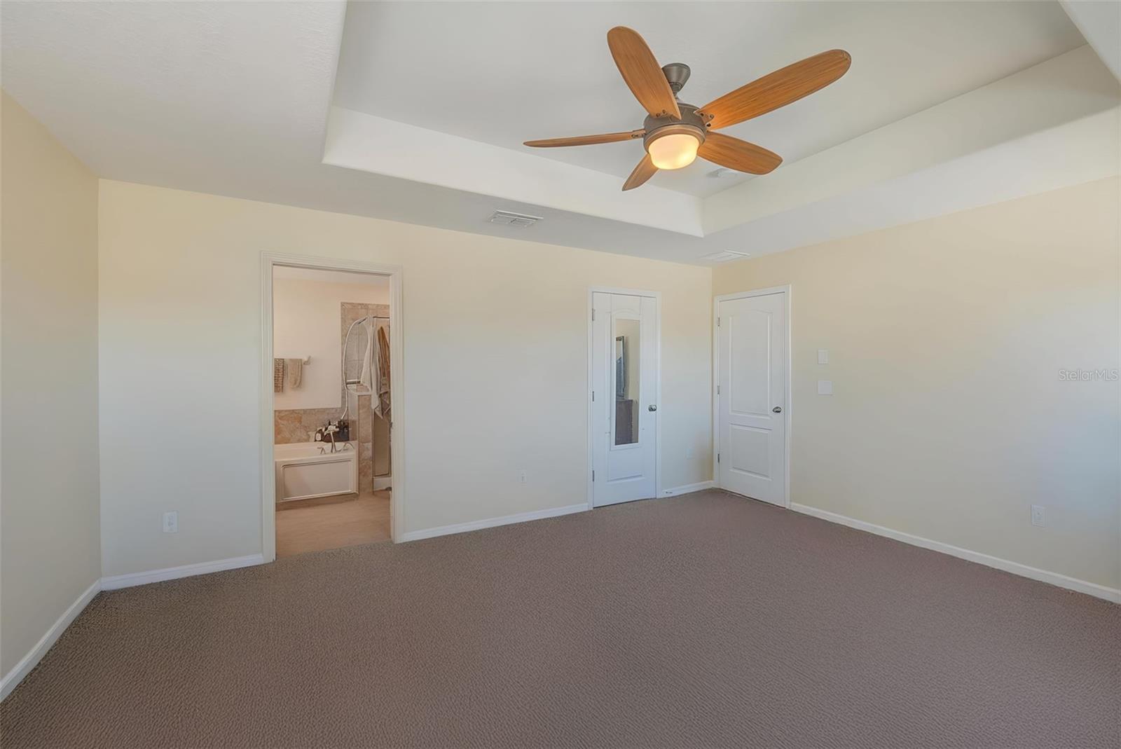 Image 19 of 41 For 1902 Hawks View Drive