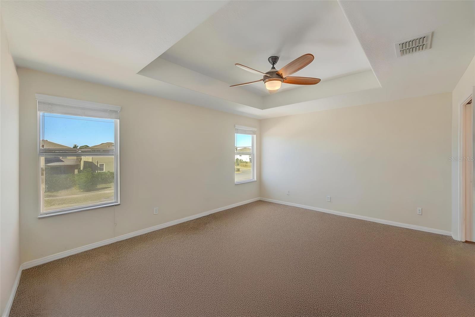 Image 20 of 41 For 1902 Hawks View Drive