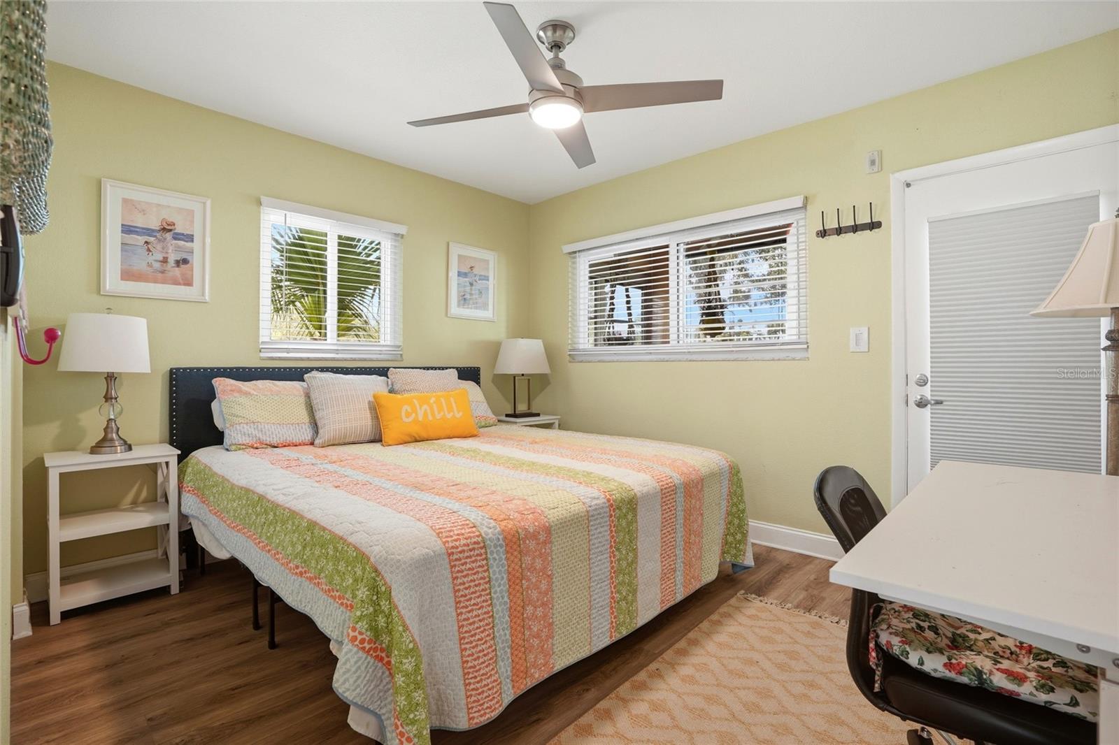 Image 19 of 44 For 11201 80th Ave  102