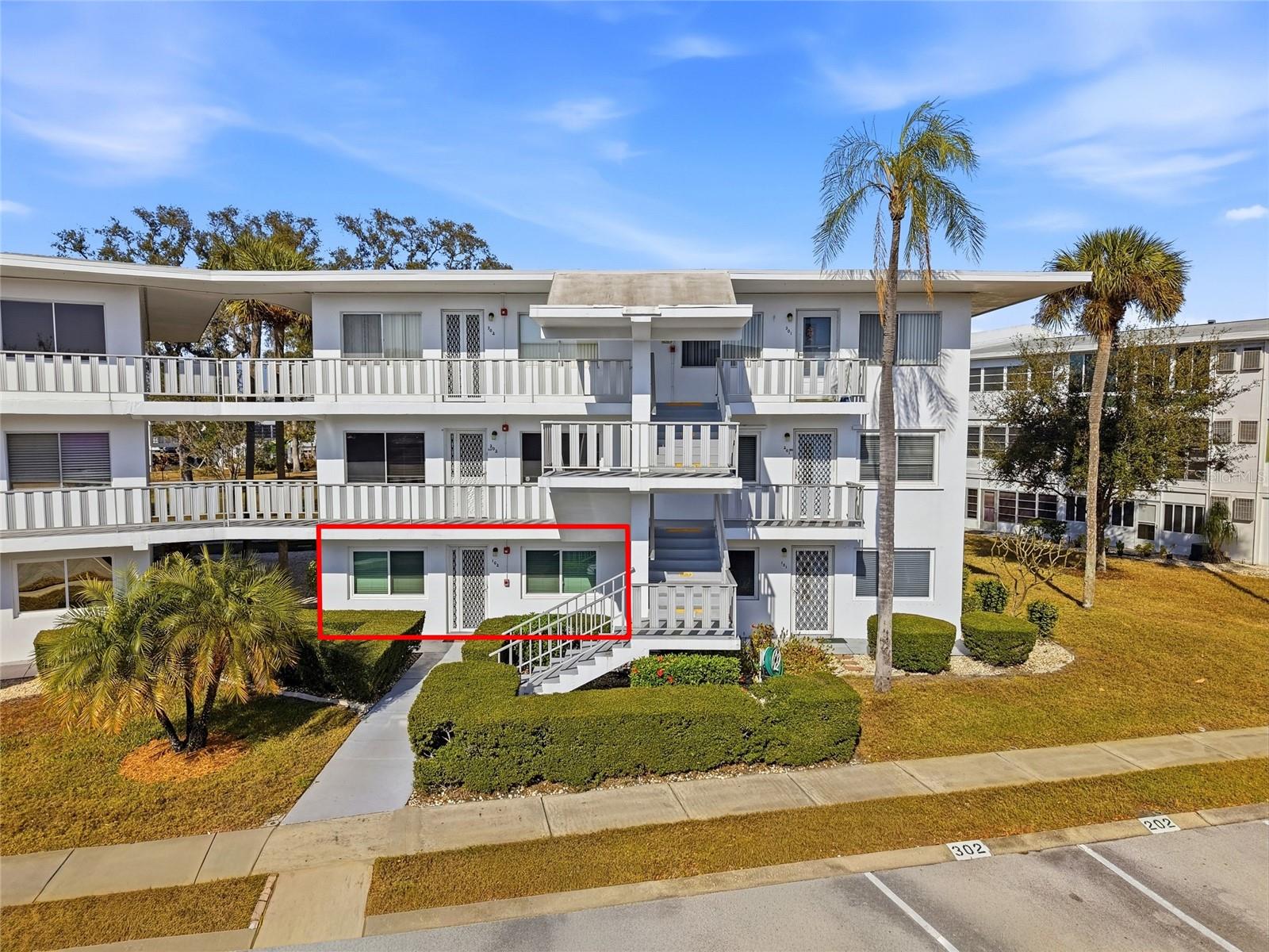 Image 2 of 44 For 11201 80th Ave  102