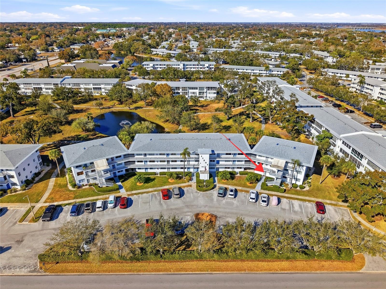 Image 28 of 44 For 11201 80th Ave  102