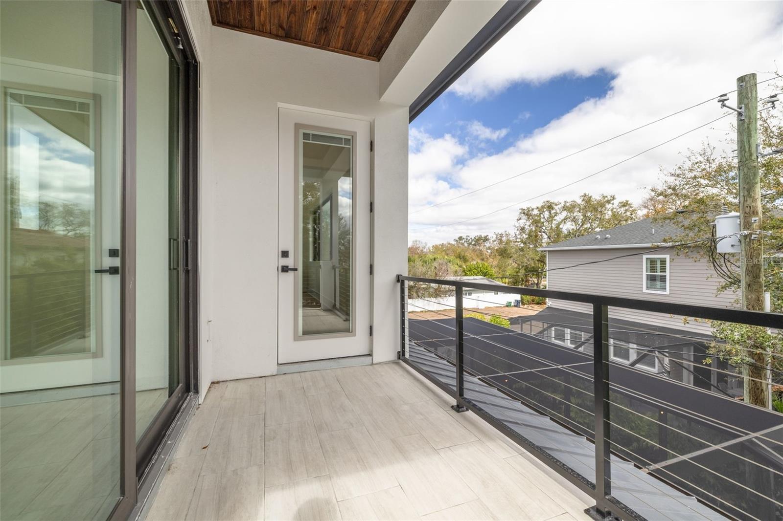 Image 50 of 68 For 519 Davis Boulevard