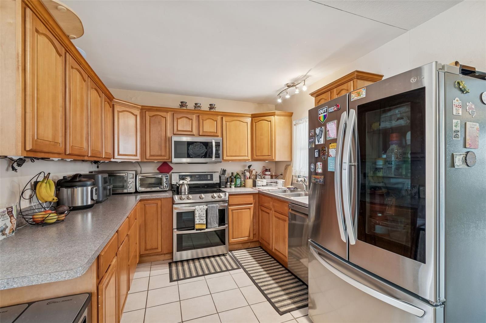 Image 28 of 75 For 1234 Forrest Hill Drive