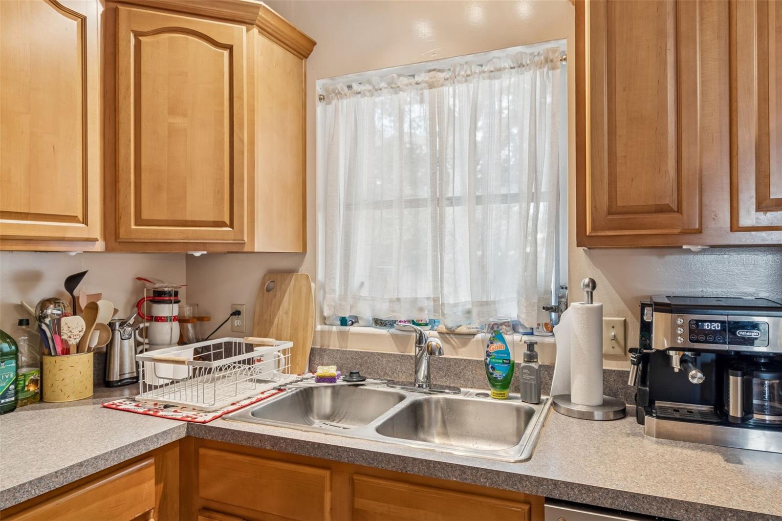 Image 32 of 75 For 1234 Forrest Hill Drive