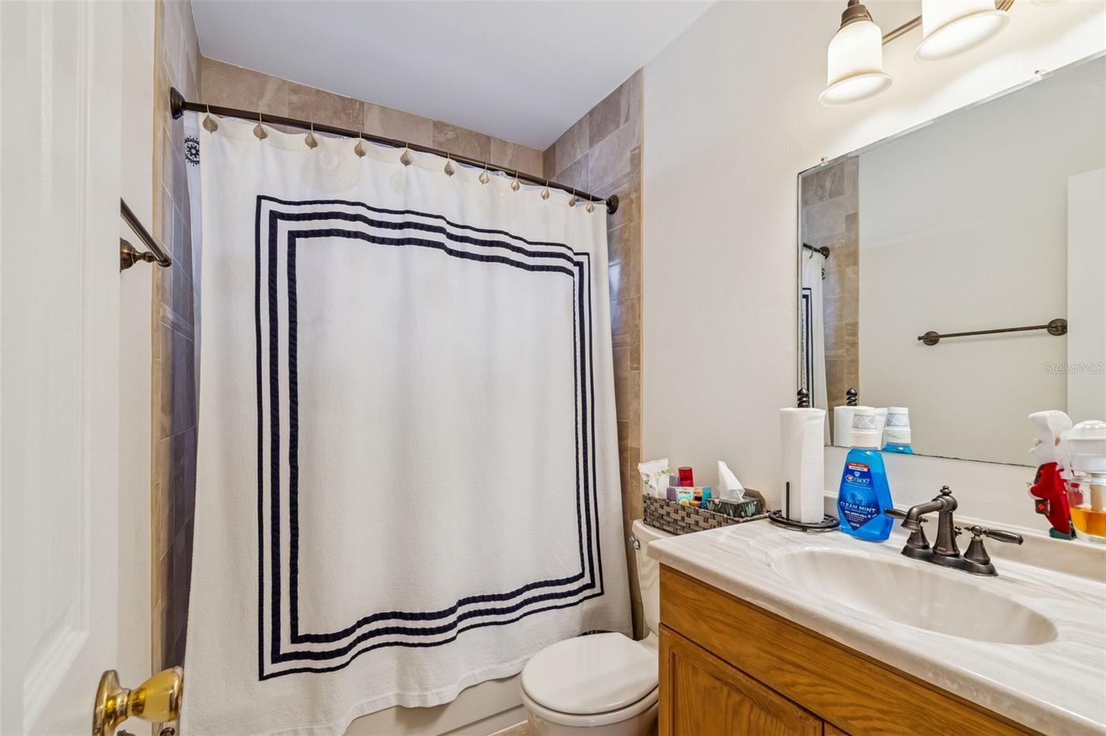 Image 39 of 75 For 1234 Forrest Hill Drive