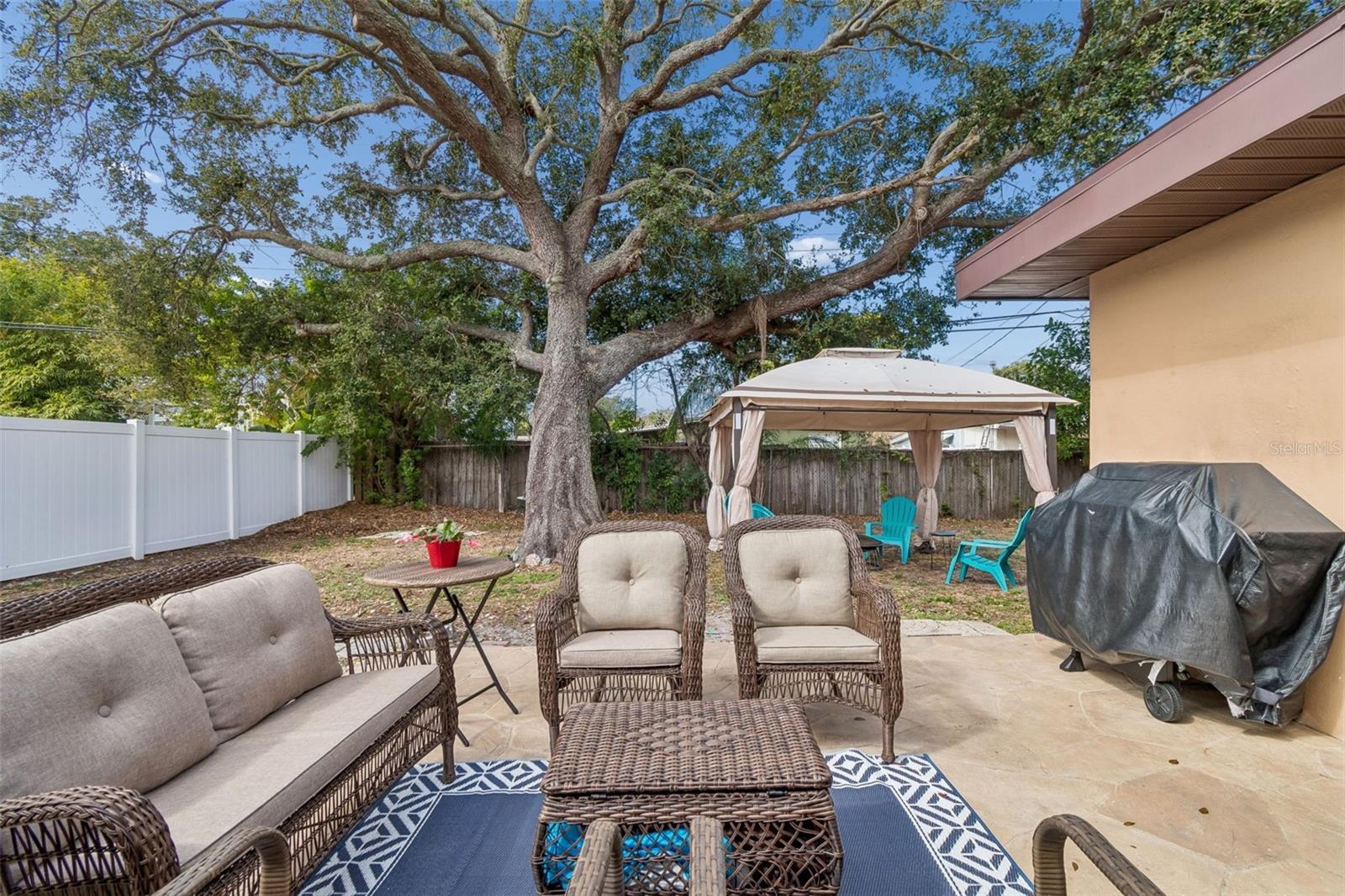 Image 49 of 75 For 1234 Forrest Hill Drive