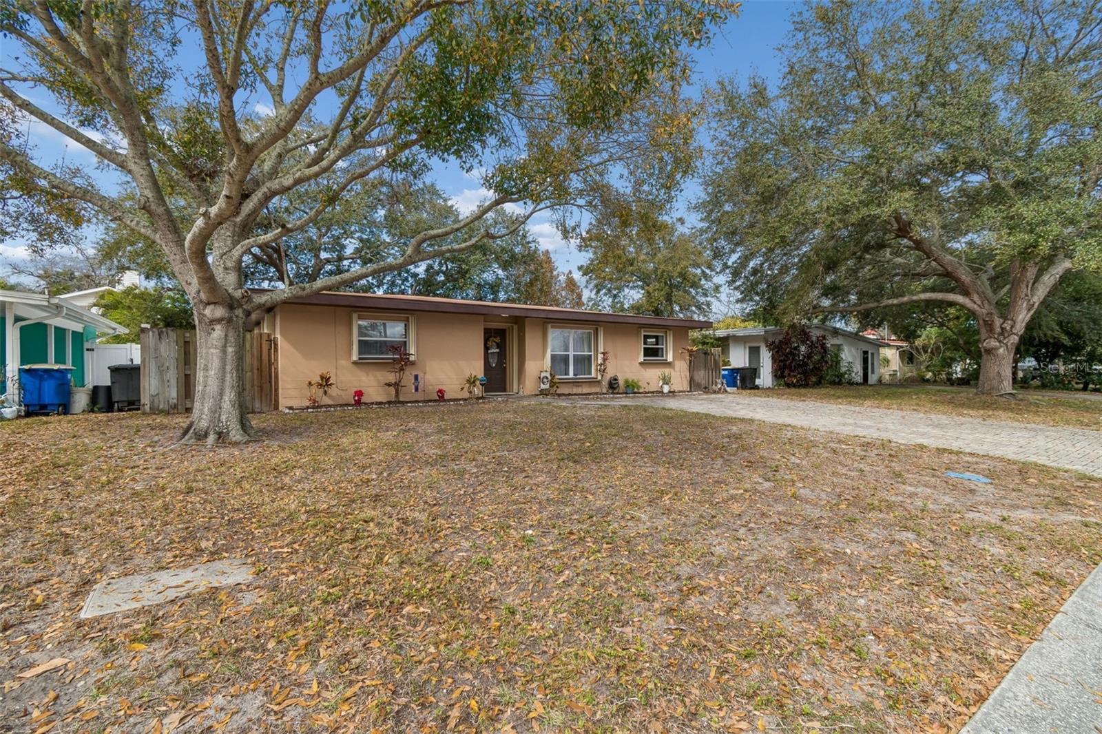 Image 5 of 75 For 1234 Forrest Hill Drive