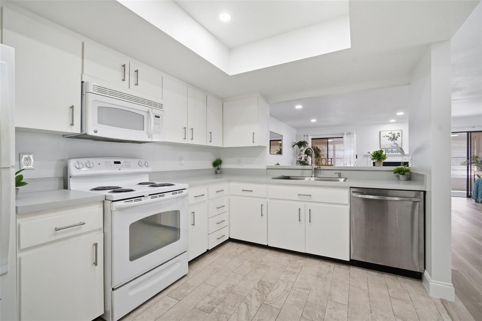 Image 14 of 85 For 9100 Park Boulevard 1