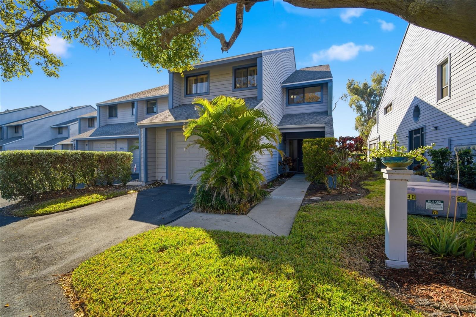 Image 2 of 85 For 9100 Park Boulevard 1