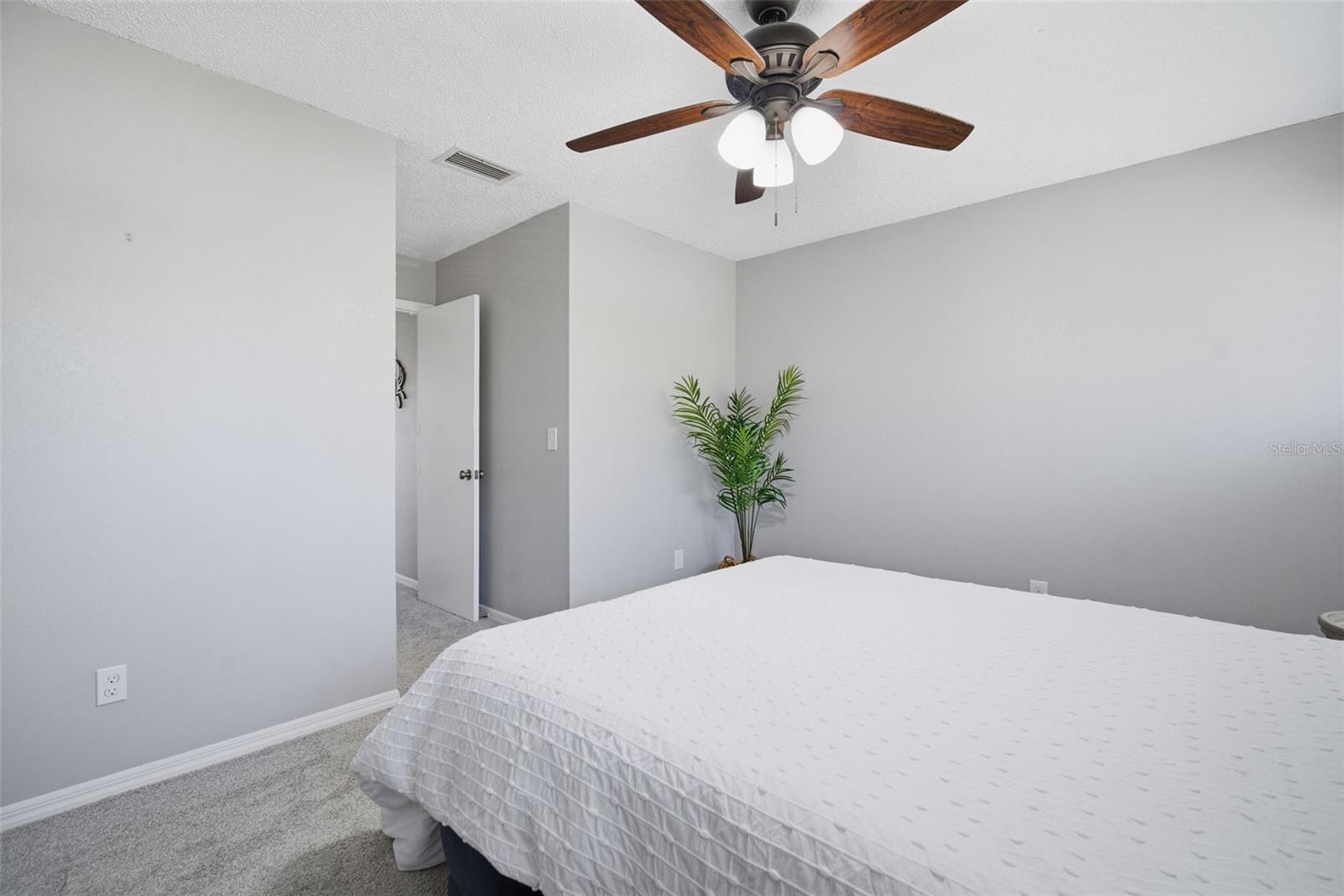 Image 29 of 85 For 9100 Park Boulevard 1