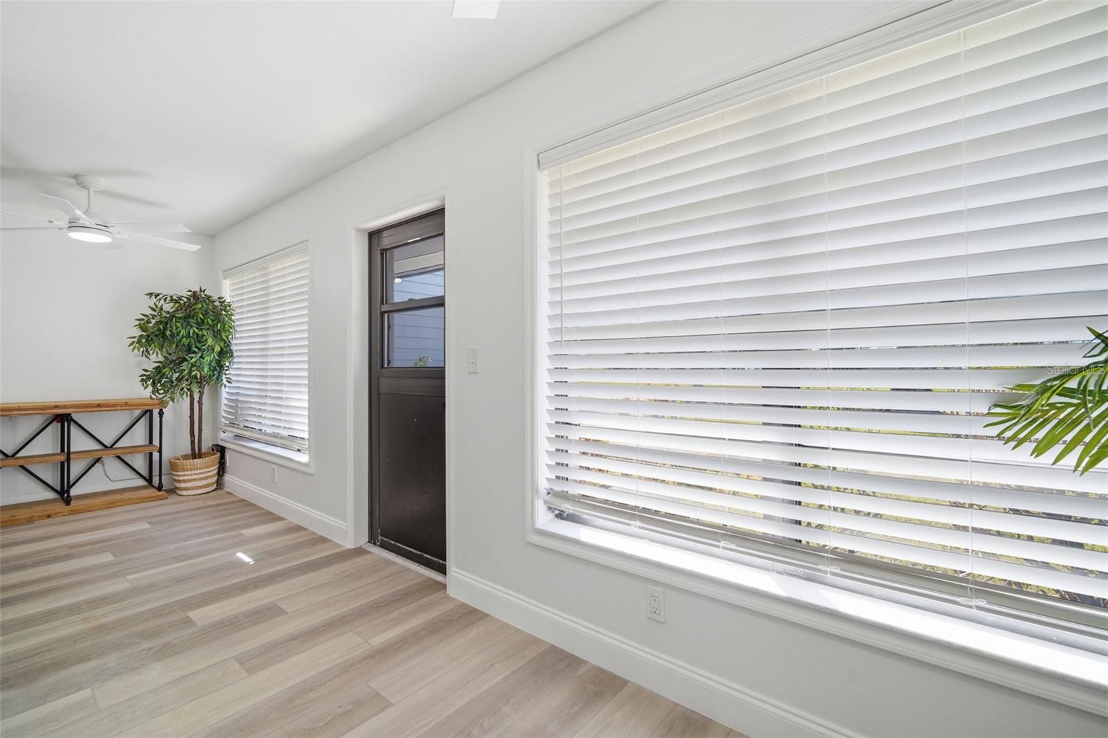 Image 41 of 85 For 9100 Park Boulevard 1