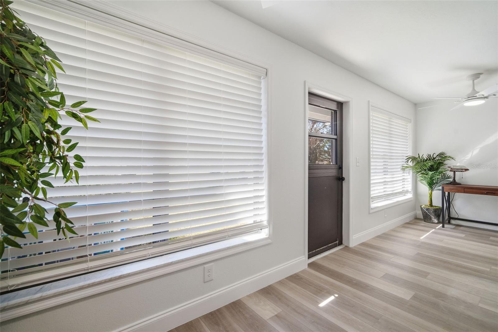 Image 42 of 85 For 9100 Park Boulevard 1