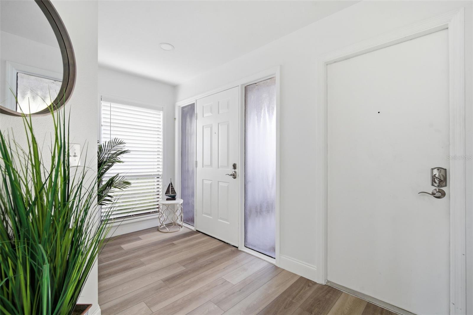 Image 8 of 85 For 9100 Park Boulevard 1