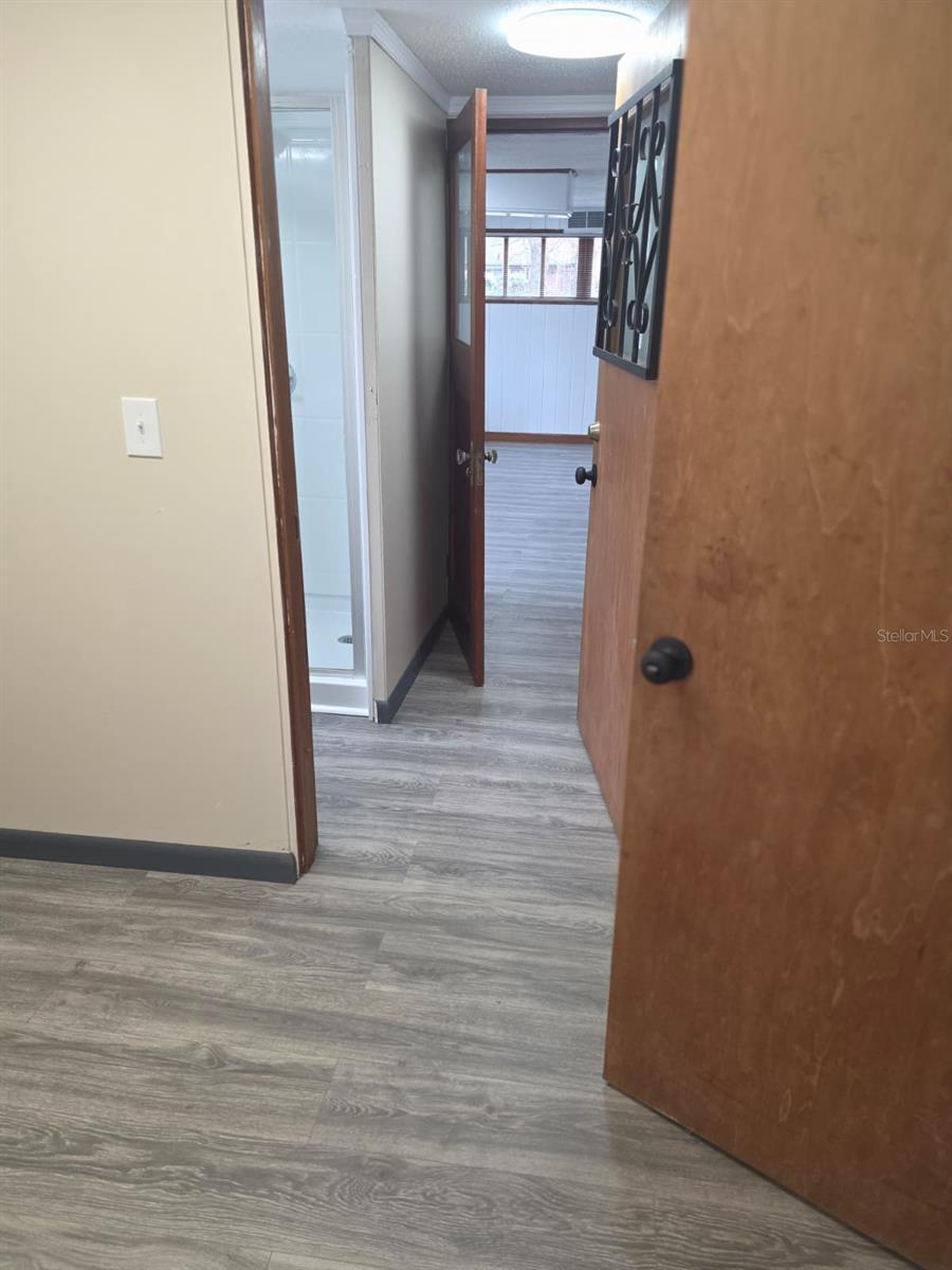 Image 17 of 46 For 710 11th Avenue