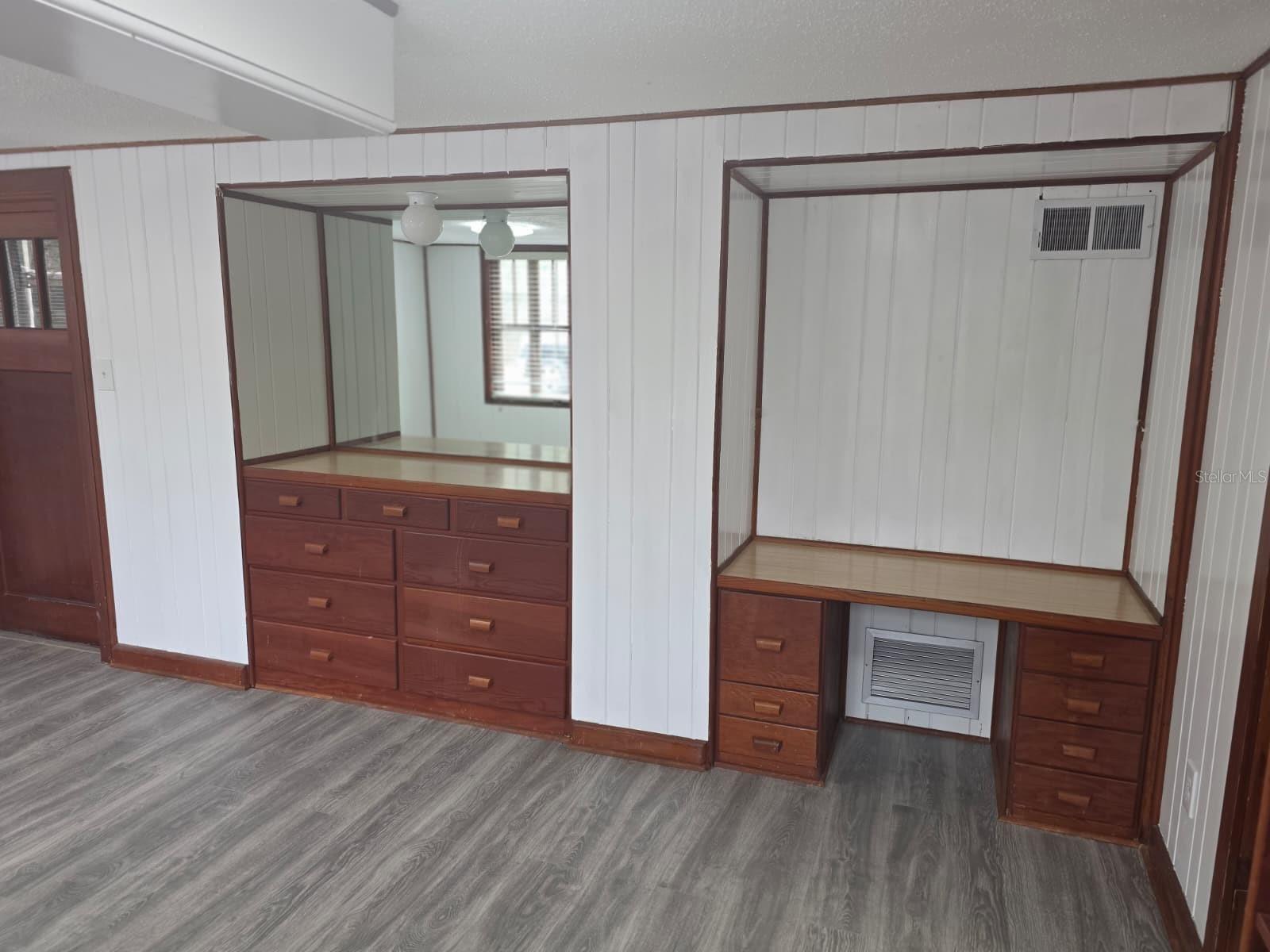 Image 28 of 46 For 710 11th Avenue