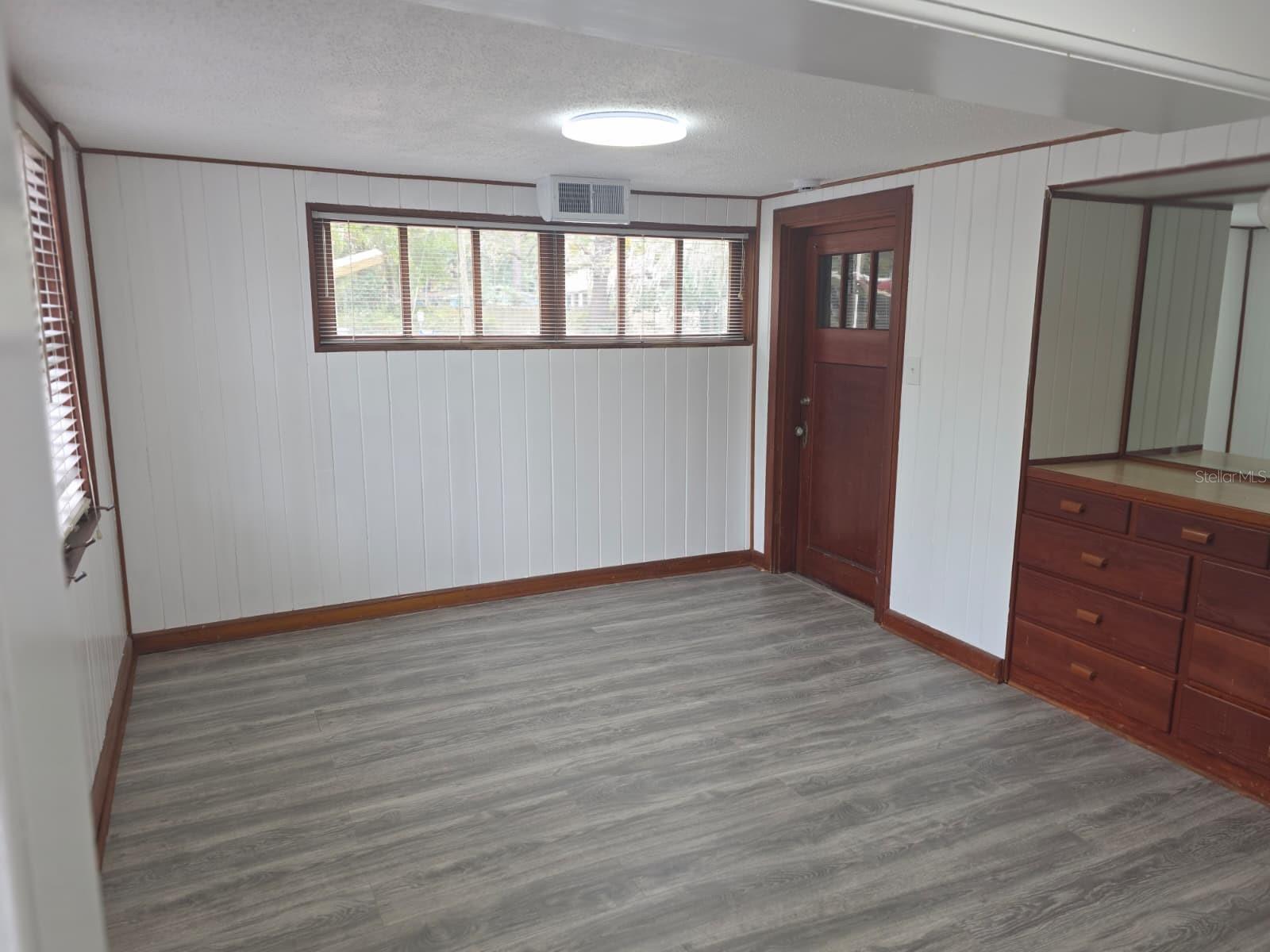 Image 33 of 46 For 710 11th Avenue