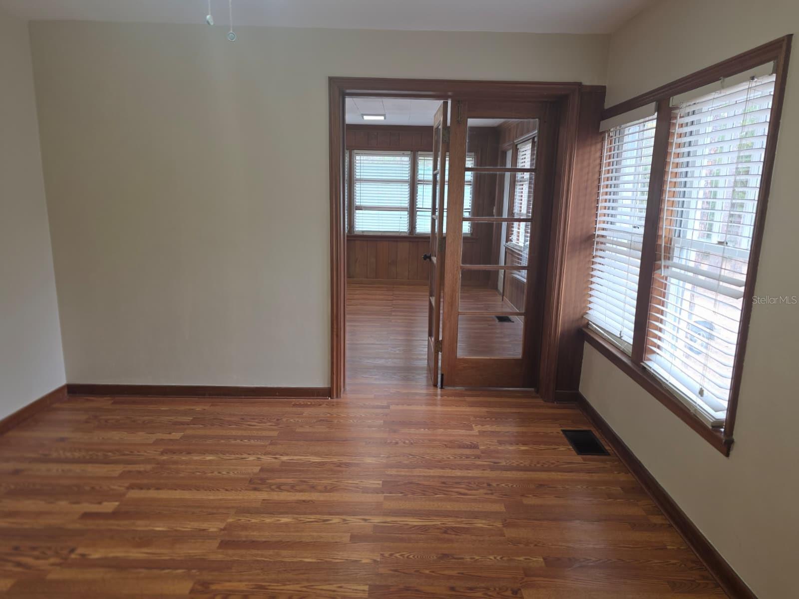 Image 34 of 46 For 710 11th Avenue