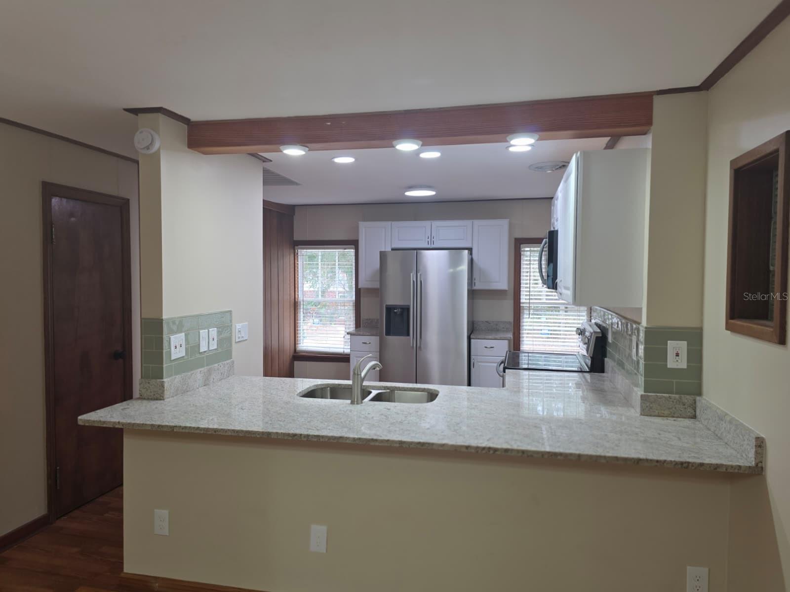 Image 6 of 46 For 710 11th Avenue