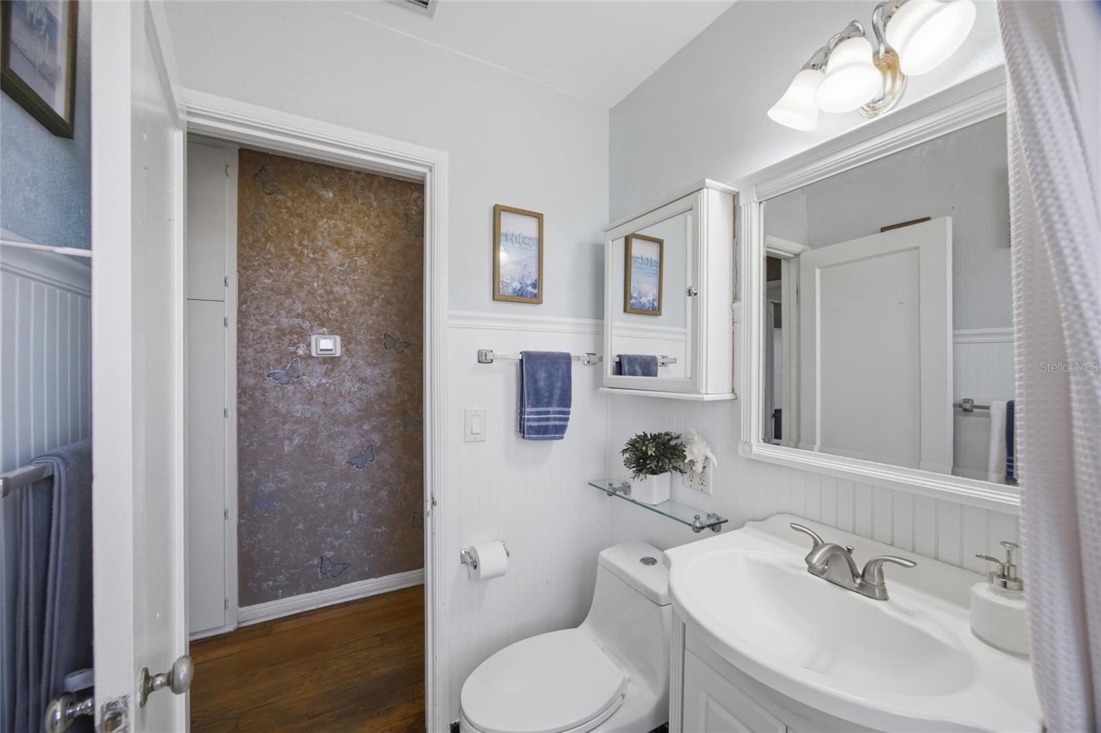 Image 16 of 36 For 5824 Gulfport Blvd S