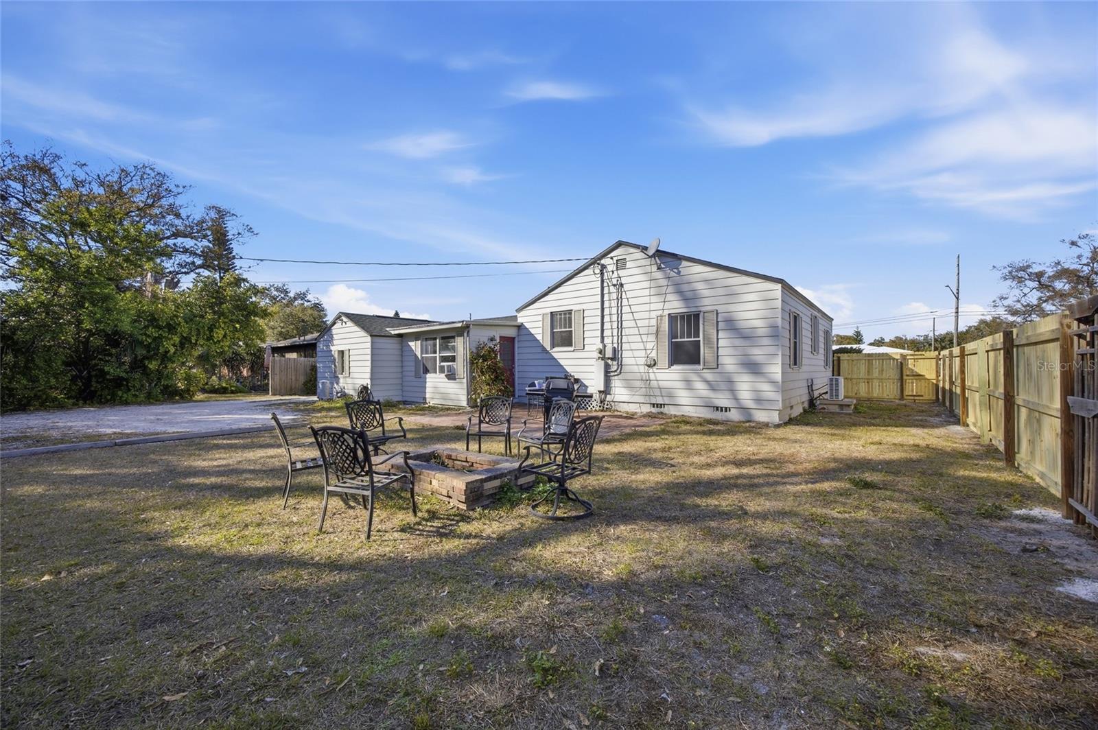 Image 31 of 36 For 5824 Gulfport Blvd S