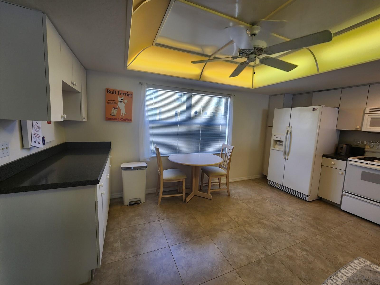 Image 11 of 35 For 1101 Pinellas Bayway S 303