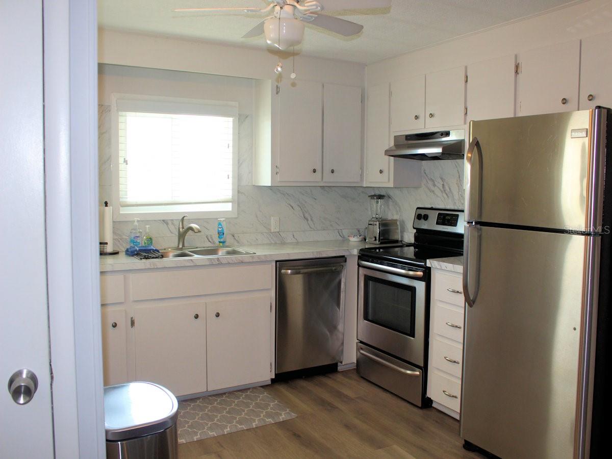 Image 2 of 12 For 773 Royal Palm Circle