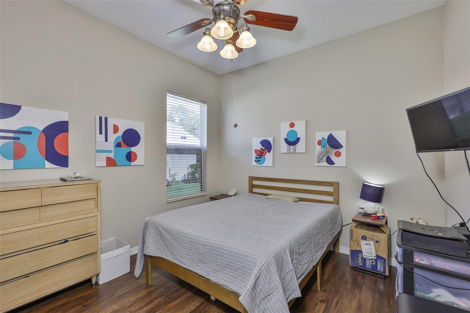 Image 17 of 59 For 1204 Facet View Way