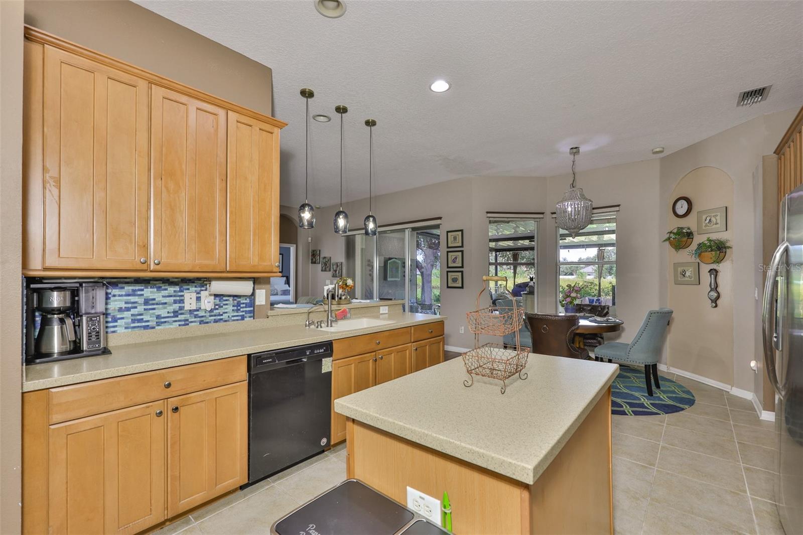 Image 20 of 59 For 1204 Facet View Way