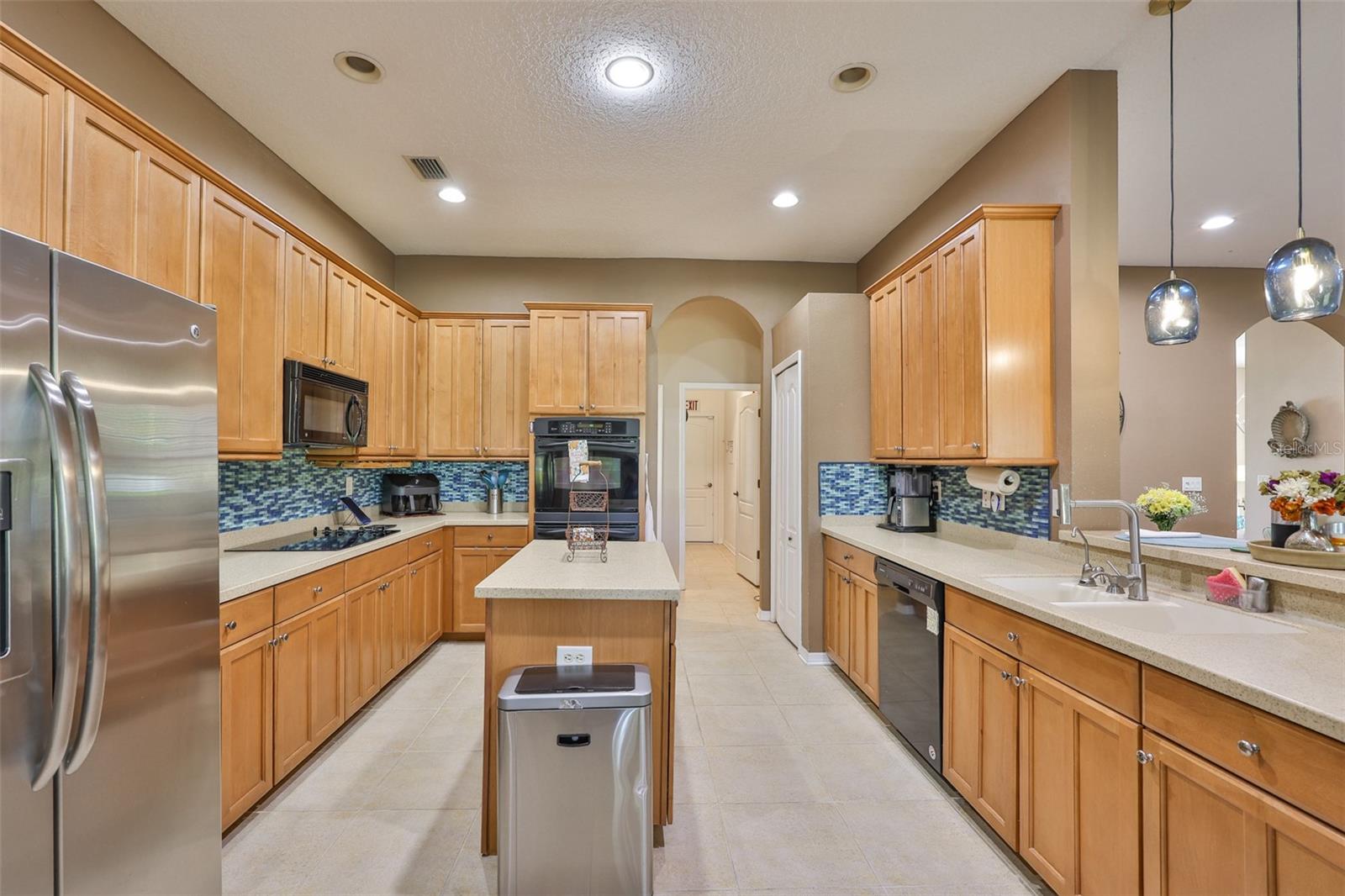 Image 23 of 59 For 1204 Facet View Way