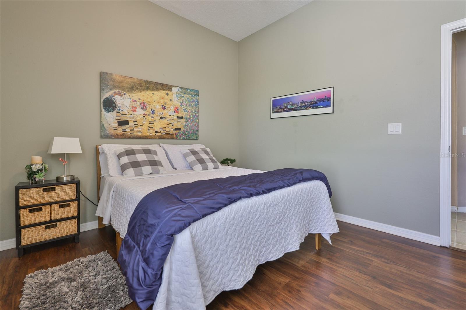 Image 40 of 59 For 1204 Facet View Way