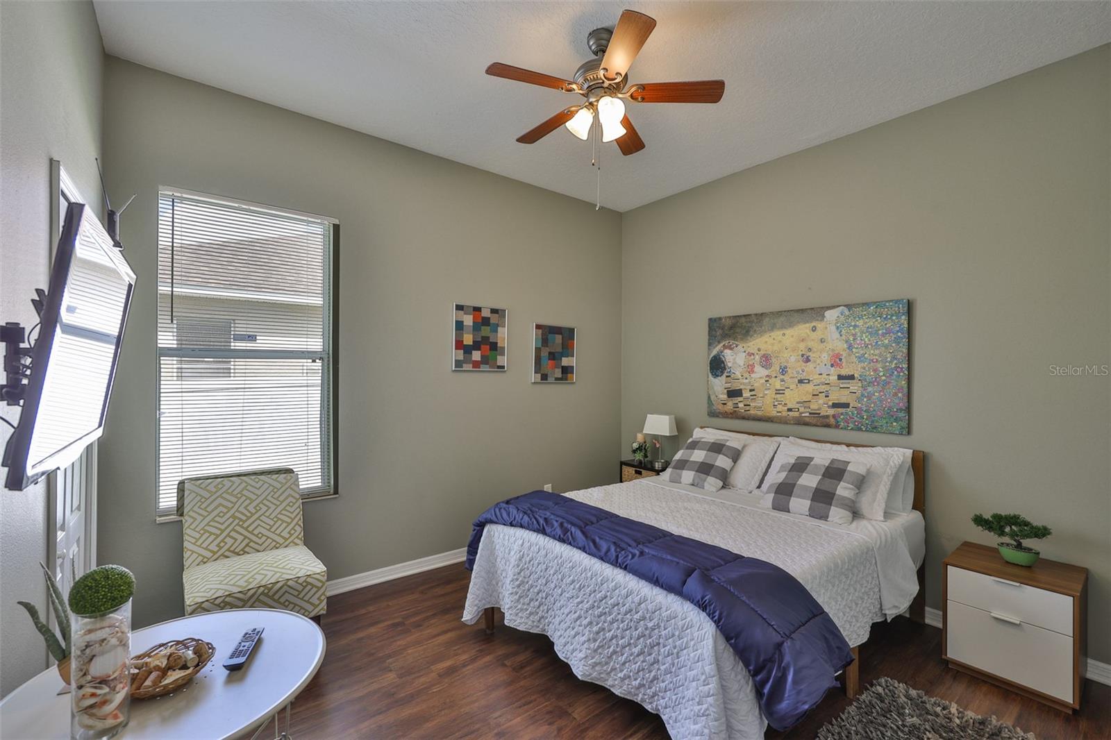 Image 42 of 59 For 1204 Facet View Way